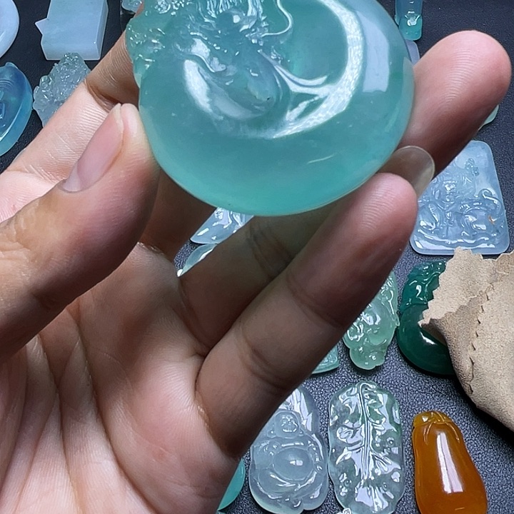 K****号龙吸水，满蓝胶，缅优