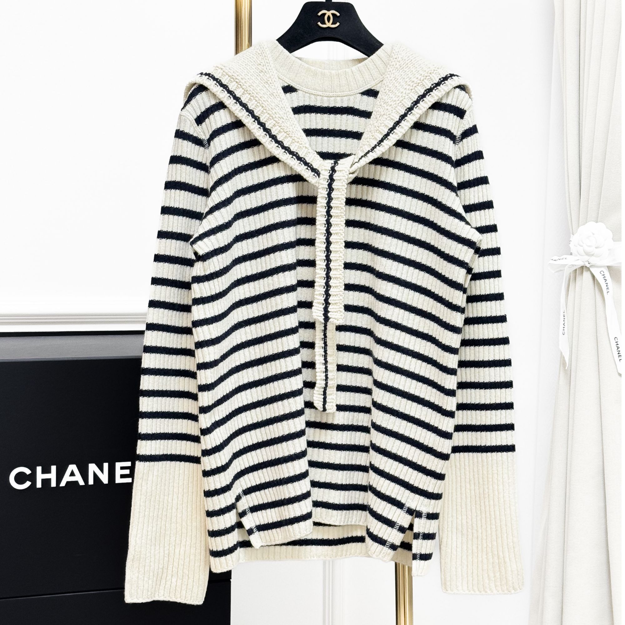99新 DIOR/迪奥 F42码 白色拼黑色 横条纹 海军领 长袖 针织 上衣