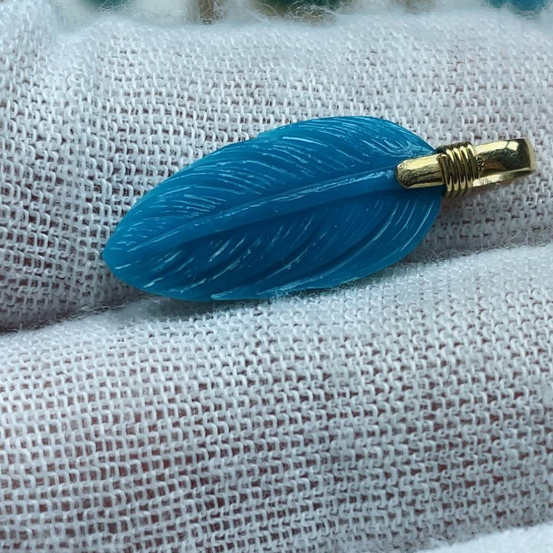 18K金镶嵌绿松石珠宝奇石