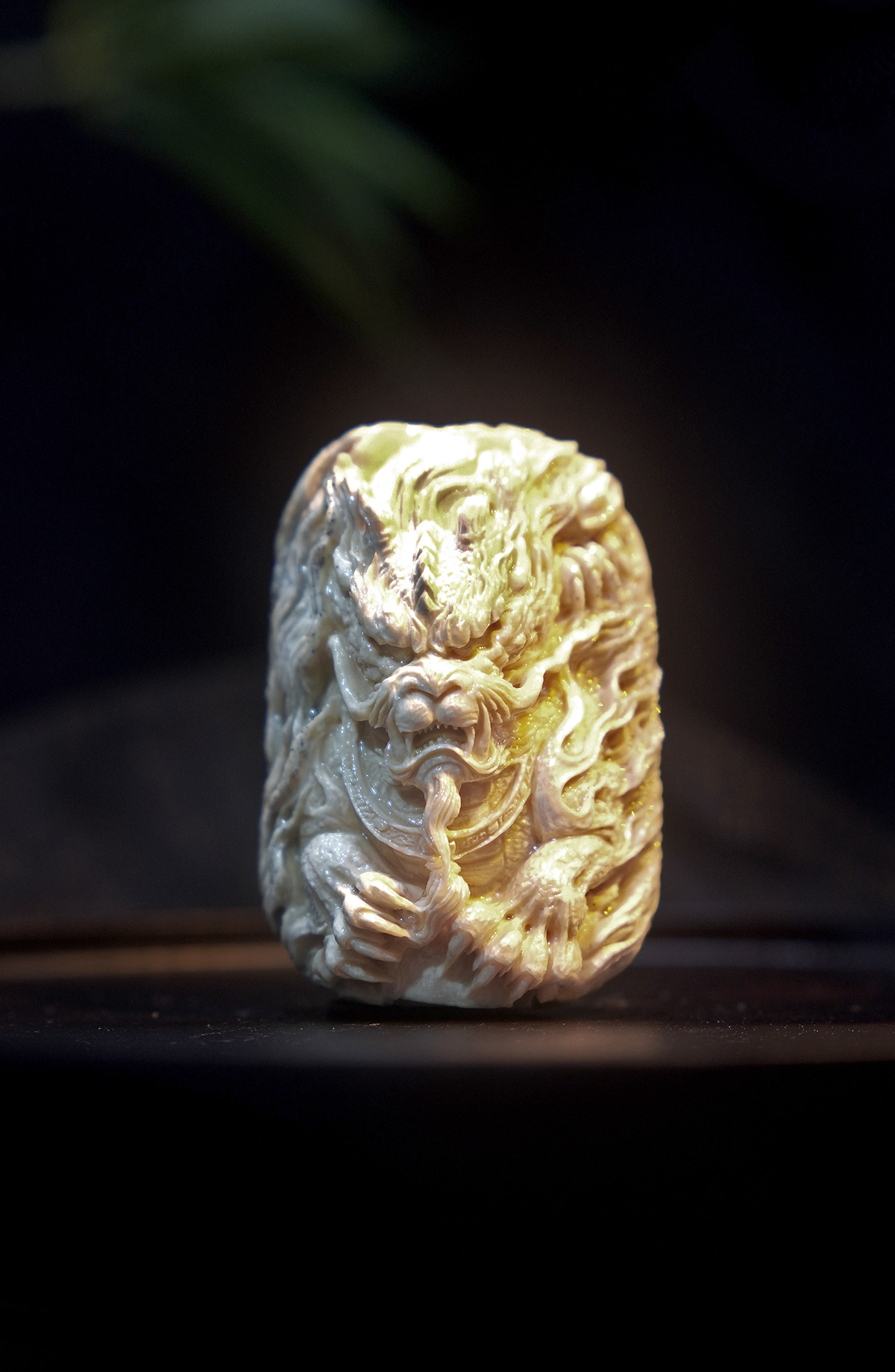 天然猛犸牙/手工雕刻作品/瑞兽白泽/特色咖料/文玩收藏