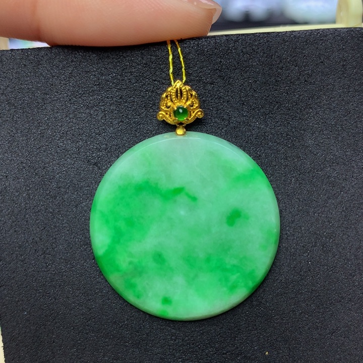 翡翠手链18K金镶嵌翡翠