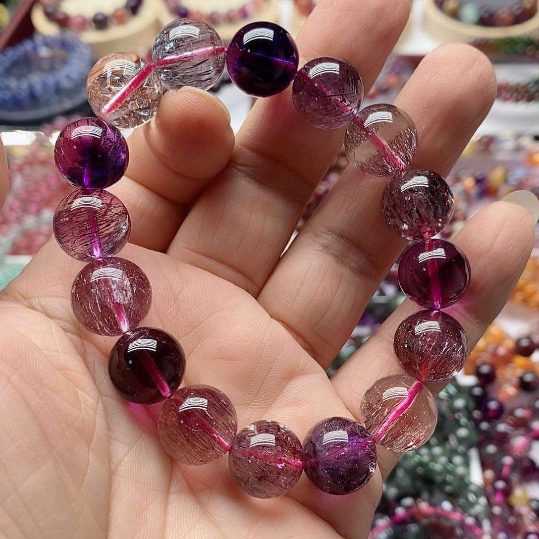 水晶手串未镶嵌煤***?水晶手链