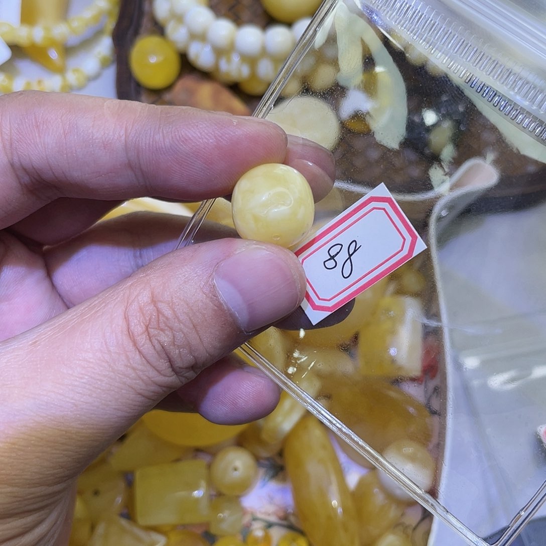 蜜蜡珠宝奇石未镶嵌瑕疵14