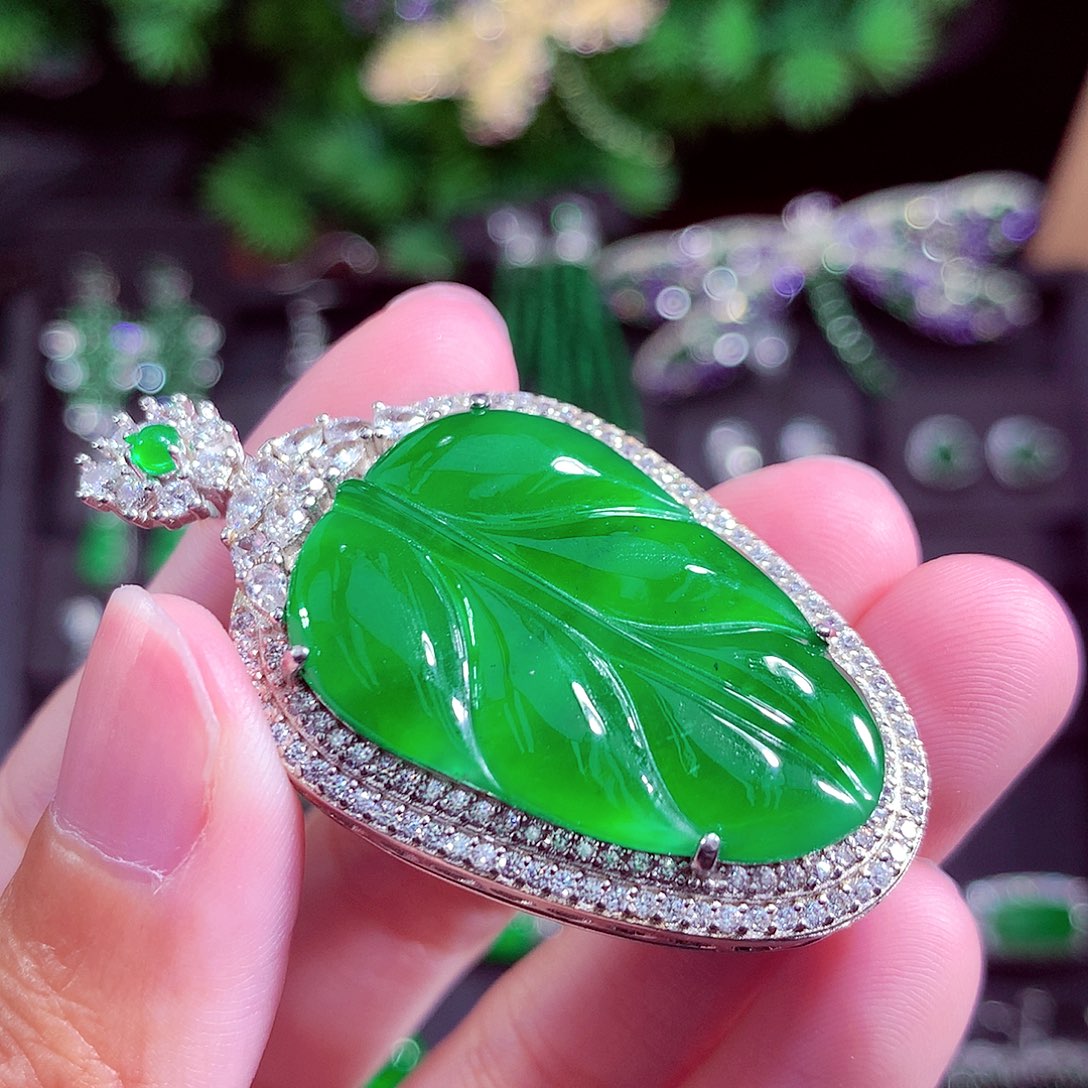 颈饰未镶嵌翡翠Y*