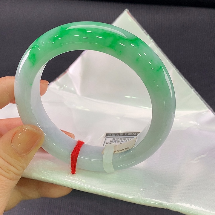 翡翠未镶嵌手镯正圈58-59