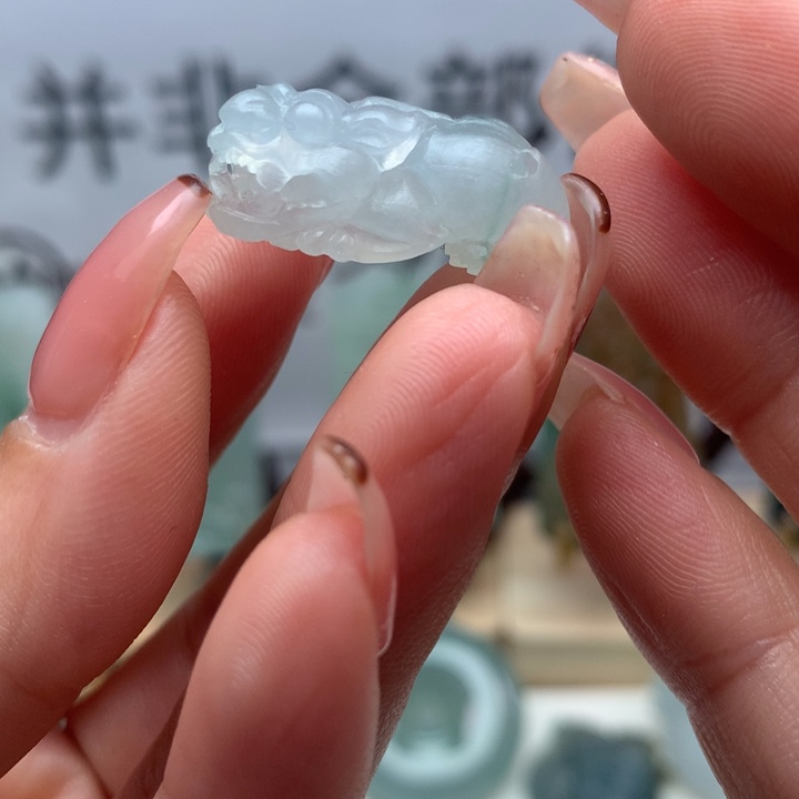 定制翡翠未镶嵌天然翡翠