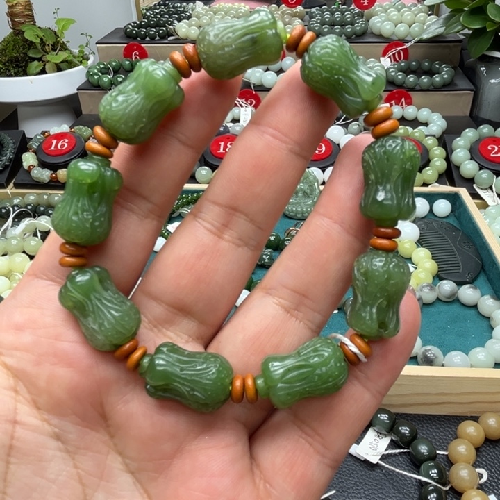 和田玉未镶嵌手链