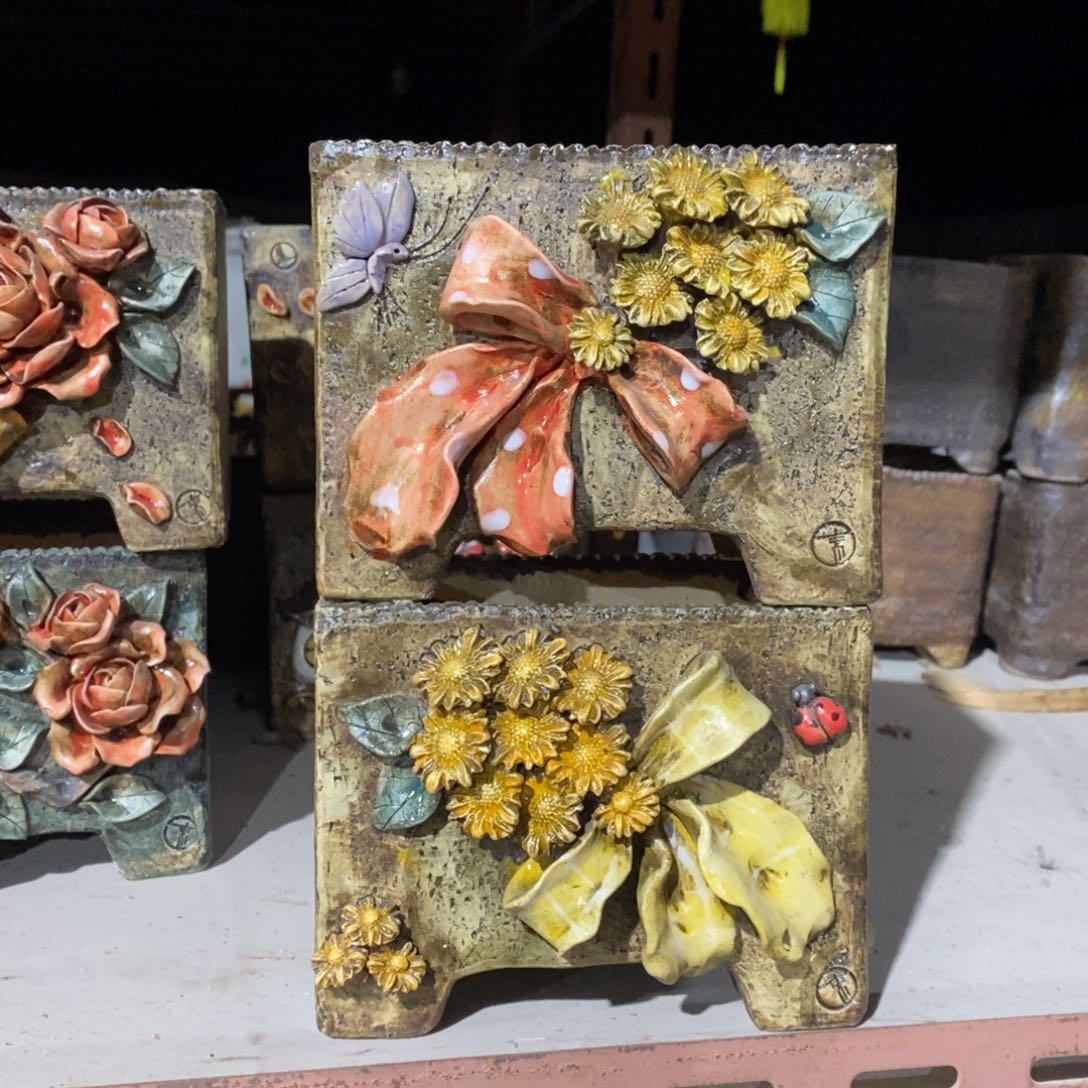 红陶青藤花器多肉花盆