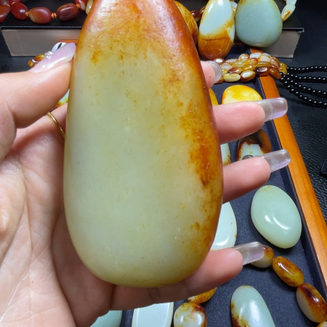 颈饰未镶嵌和田玉王*姐