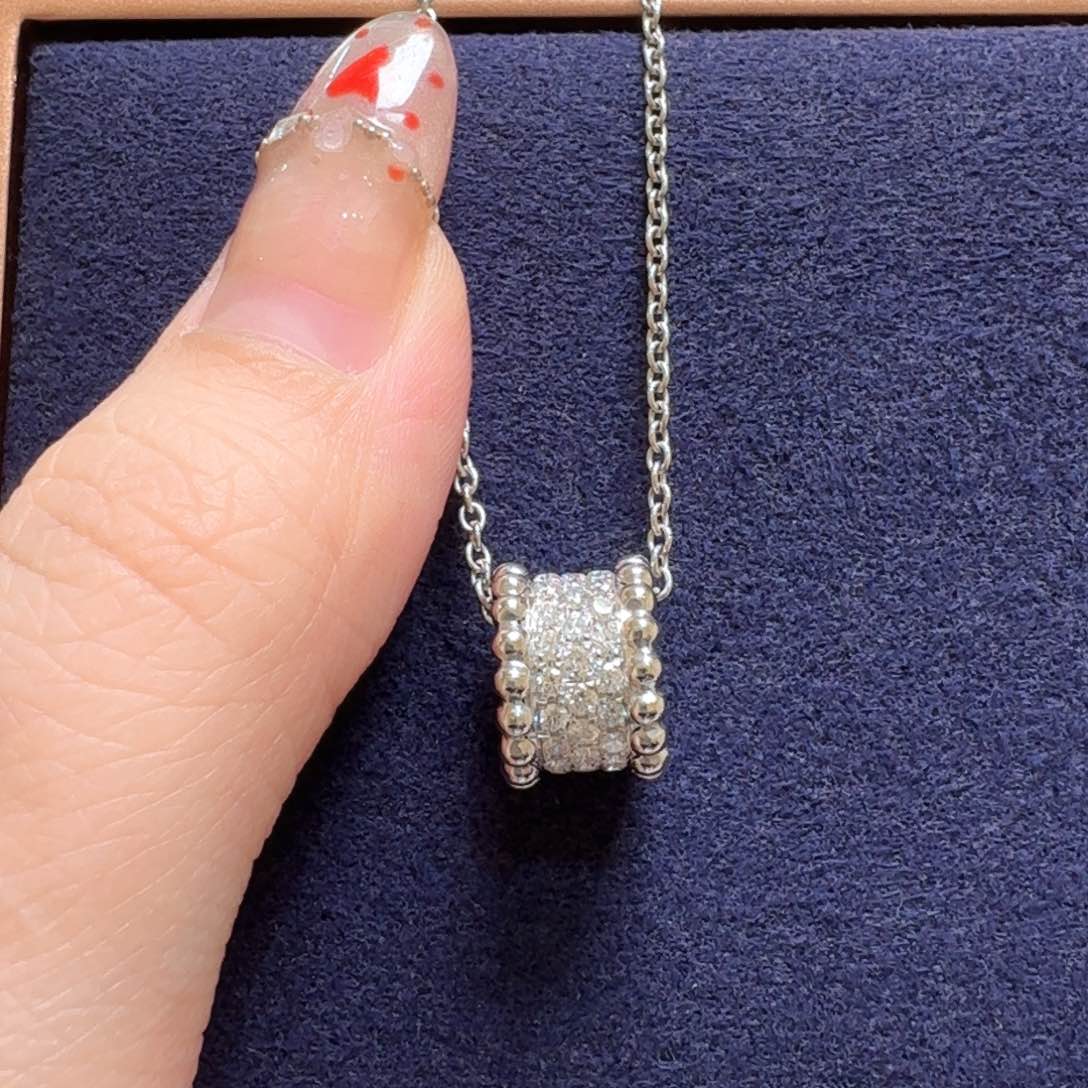 钻石颈饰18K金镶嵌路路通大