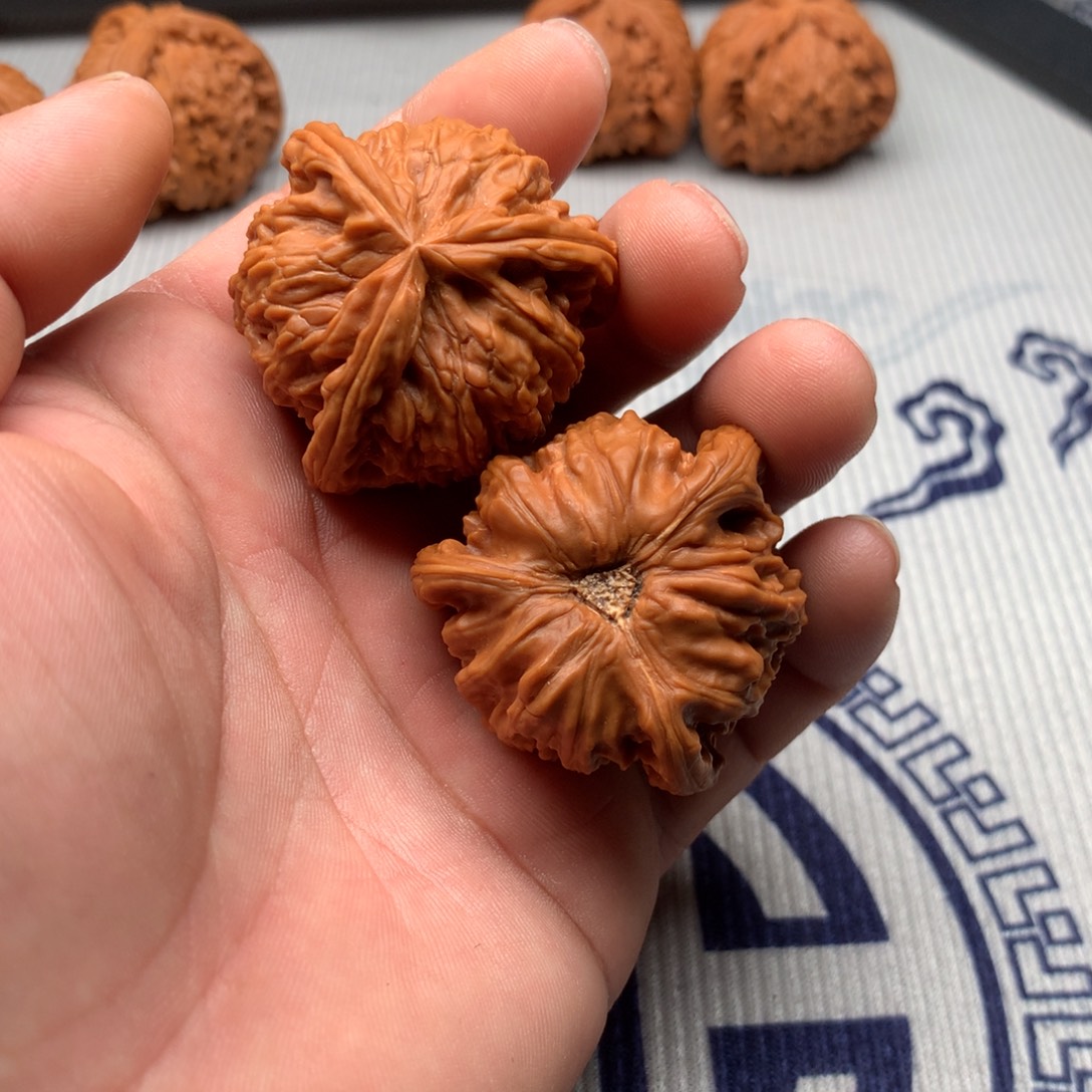 鑫***吊坠文玩核桃三棱三棱三棱三棱
