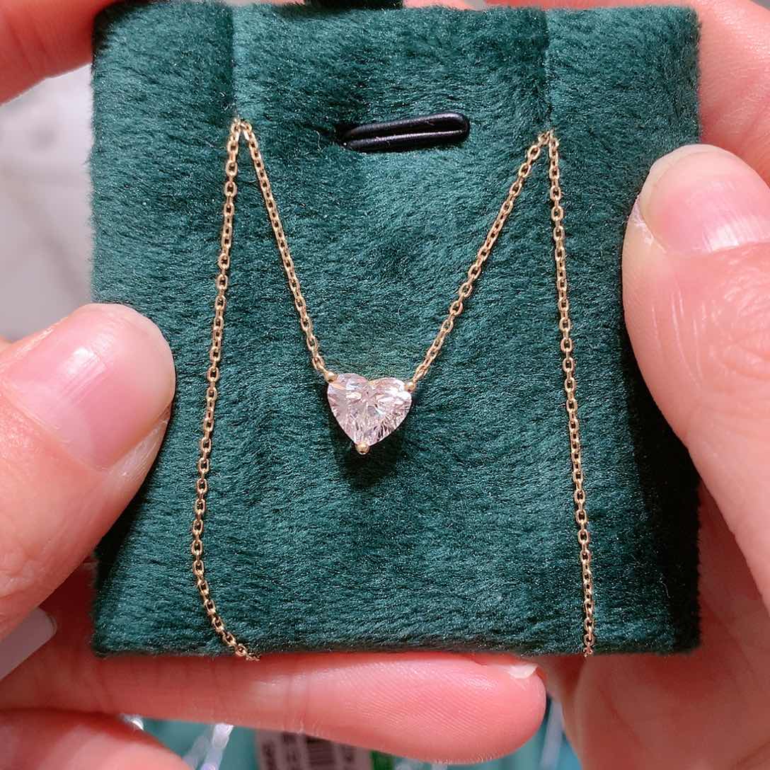 合成钻石项链18K金镶嵌