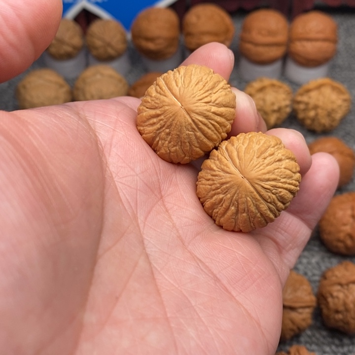 文玩核桃把件…………