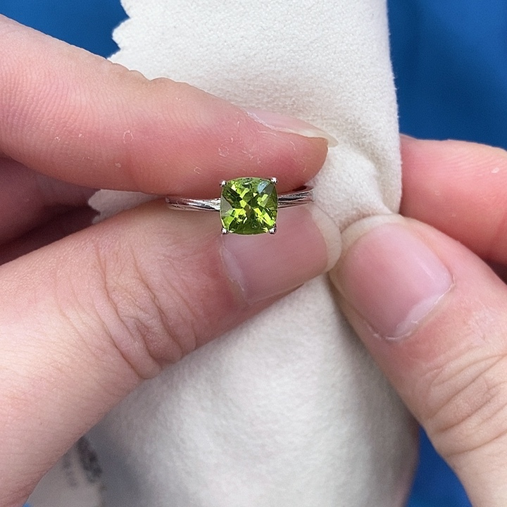 橄榄石戒指银S925镶嵌李*兮