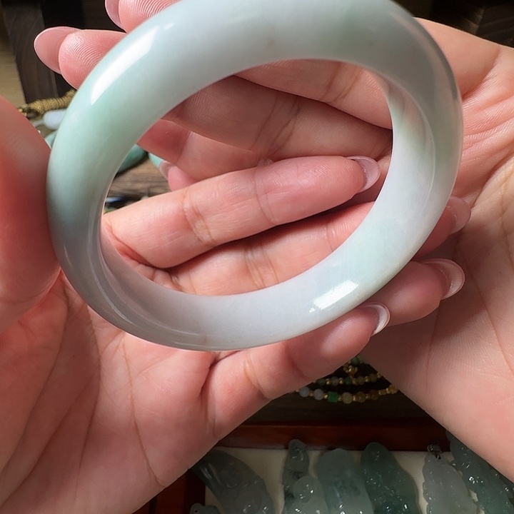 翡翠未镶嵌手镯翡翠880