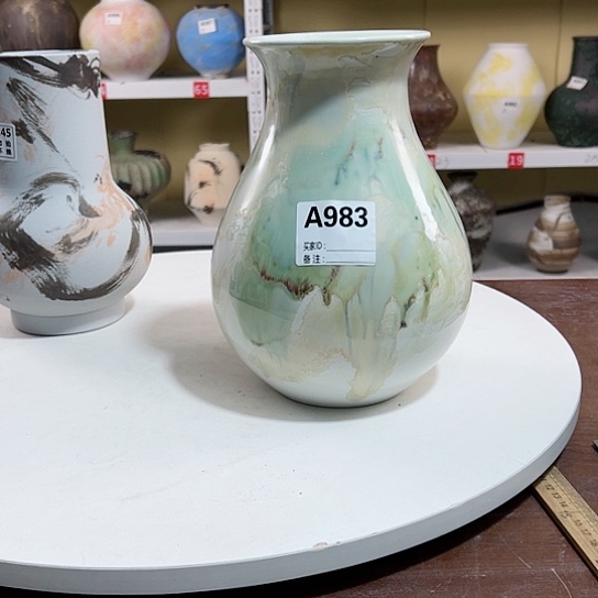 瓶高25口8。陶瓷花瓶摆件摆件。983