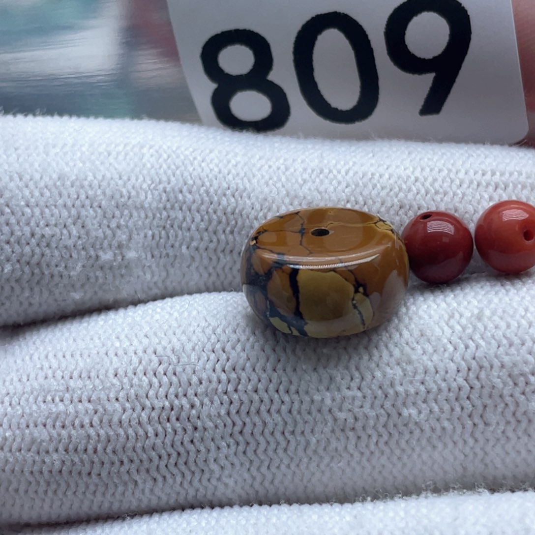 南红玛瑙珠宝奇石未镶嵌