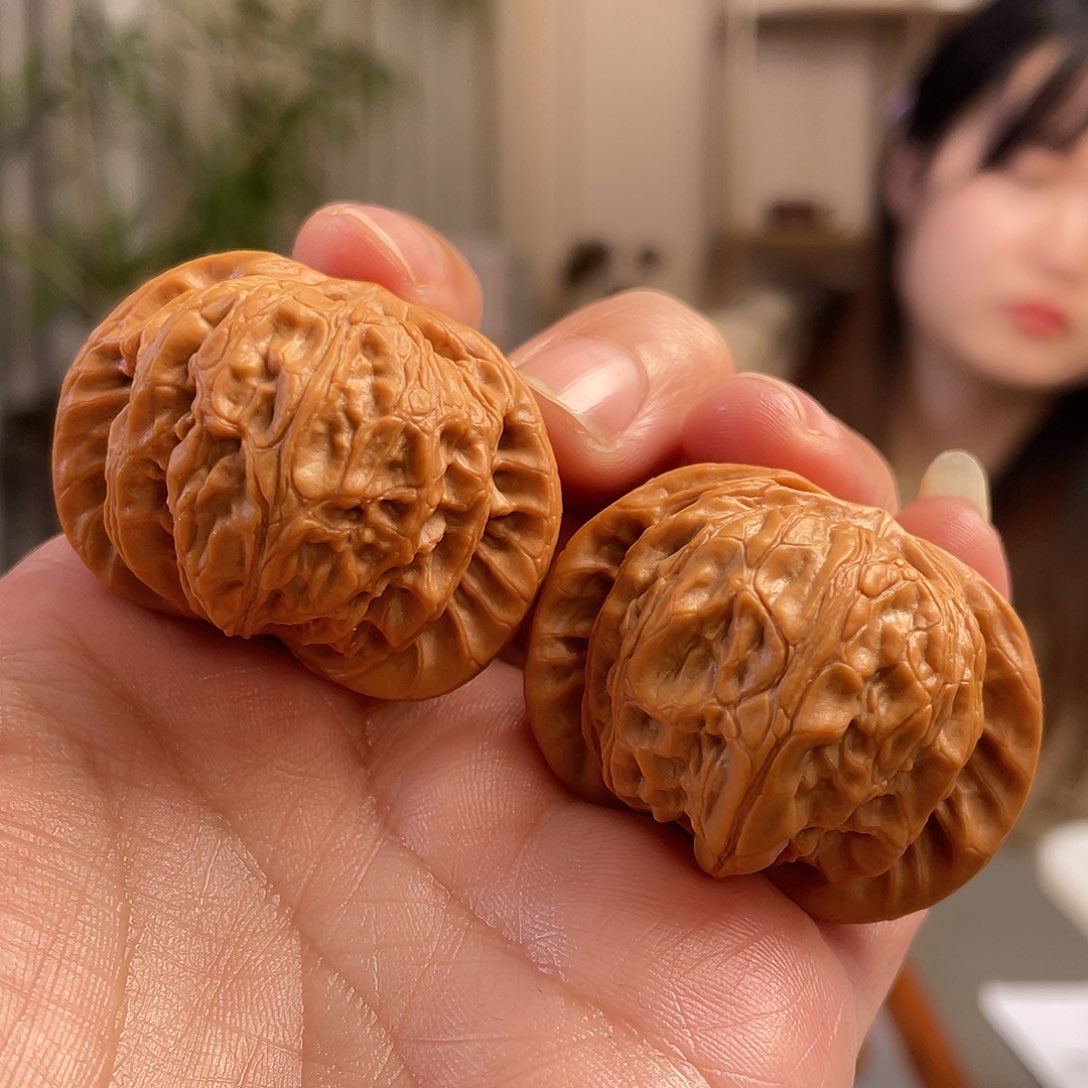 桃核把件40×38尺战鼓法老蛇CN01264已打底