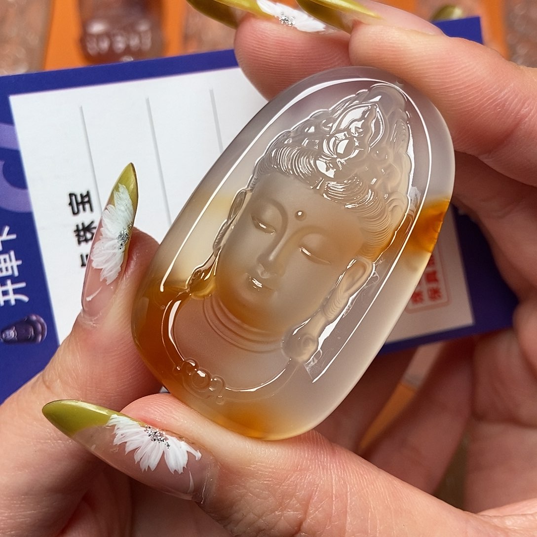 玛瑙/玉髓颈饰未镶嵌许*
