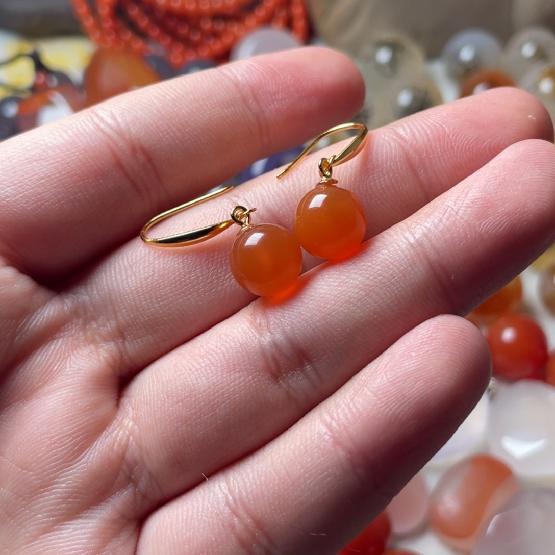 南红玛瑙未镶嵌手链