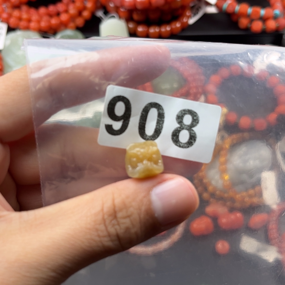 和田玉未镶嵌珠宝奇石