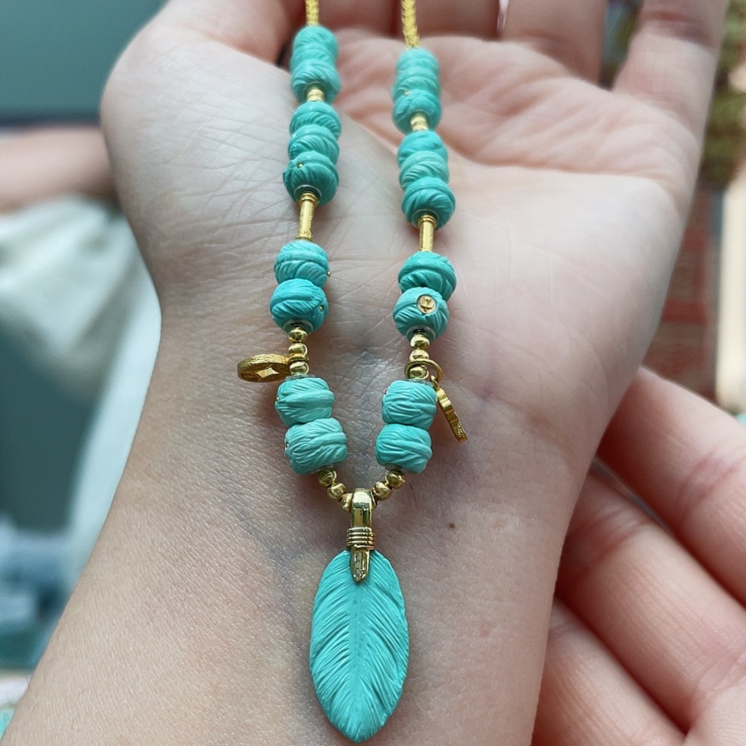 绿松石颈饰18K金镶嵌