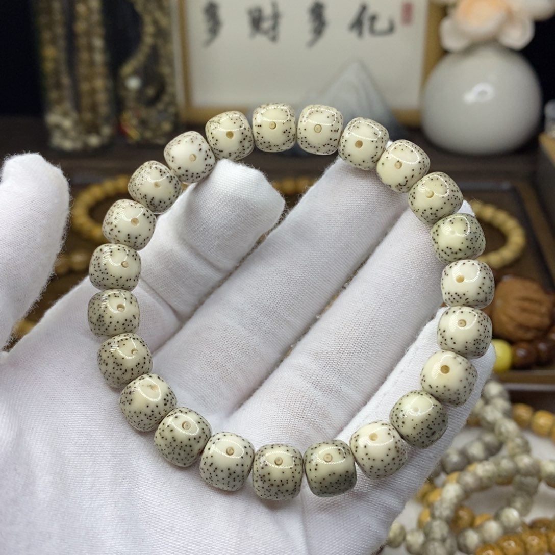 星月菩提手串单金款10/9瓷白大眼睛月朗星稀