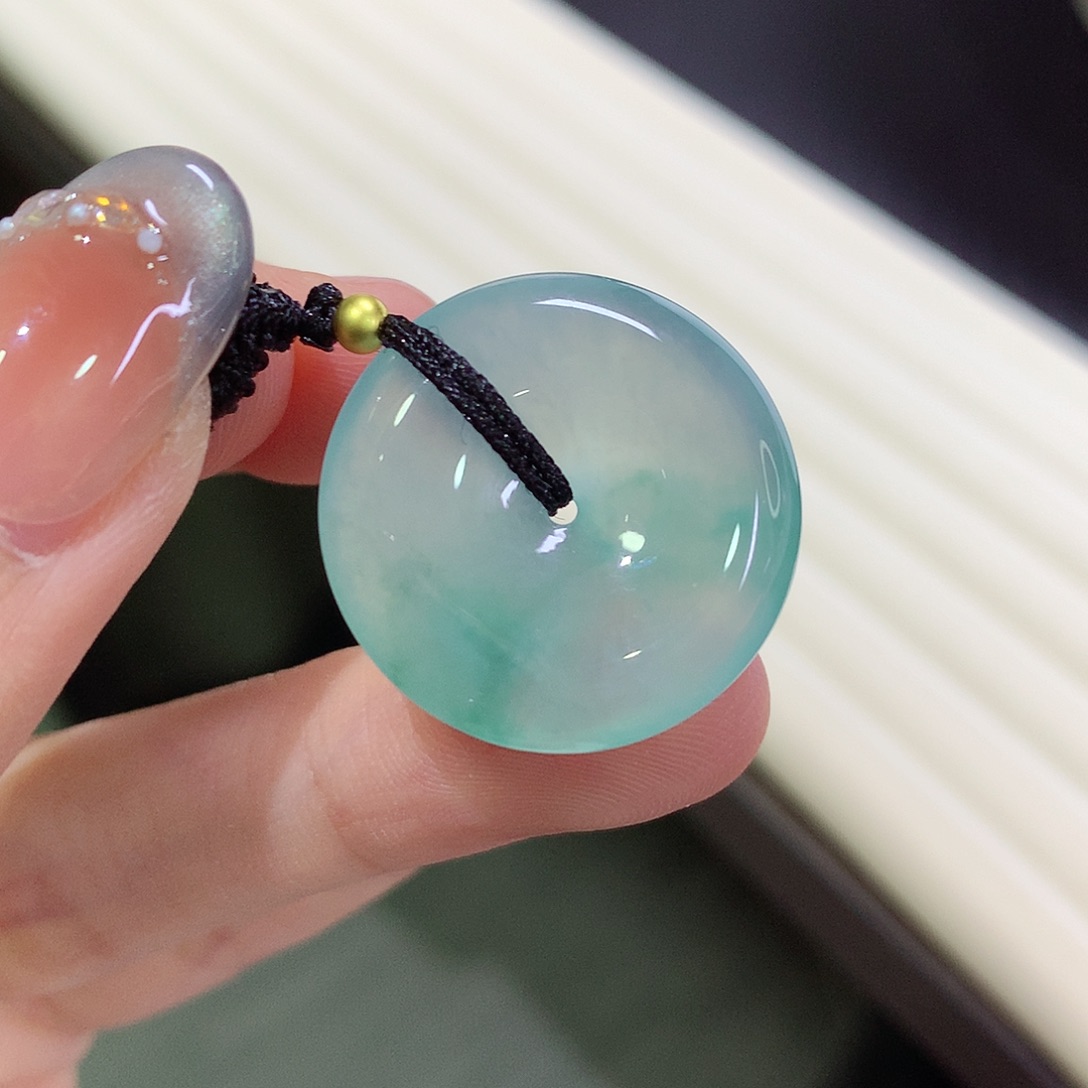 翡翠未镶嵌颈饰23.2-5.5