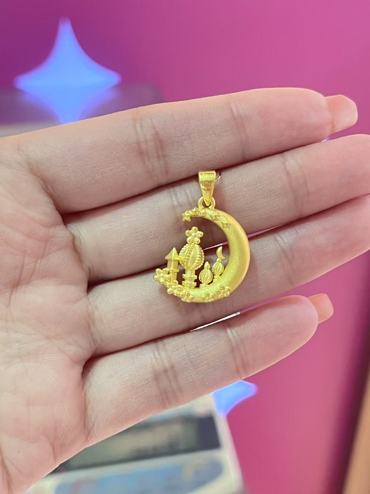 足金月亮城堡吊坠