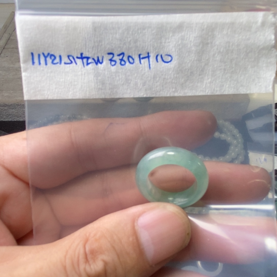 定制翡翠未镶嵌一****?