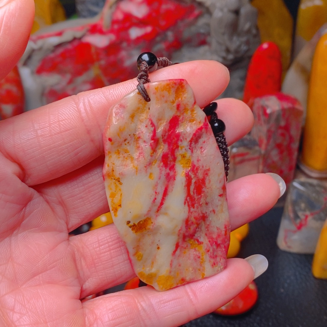 昌化鸡血石昌化鸡血石挂牌