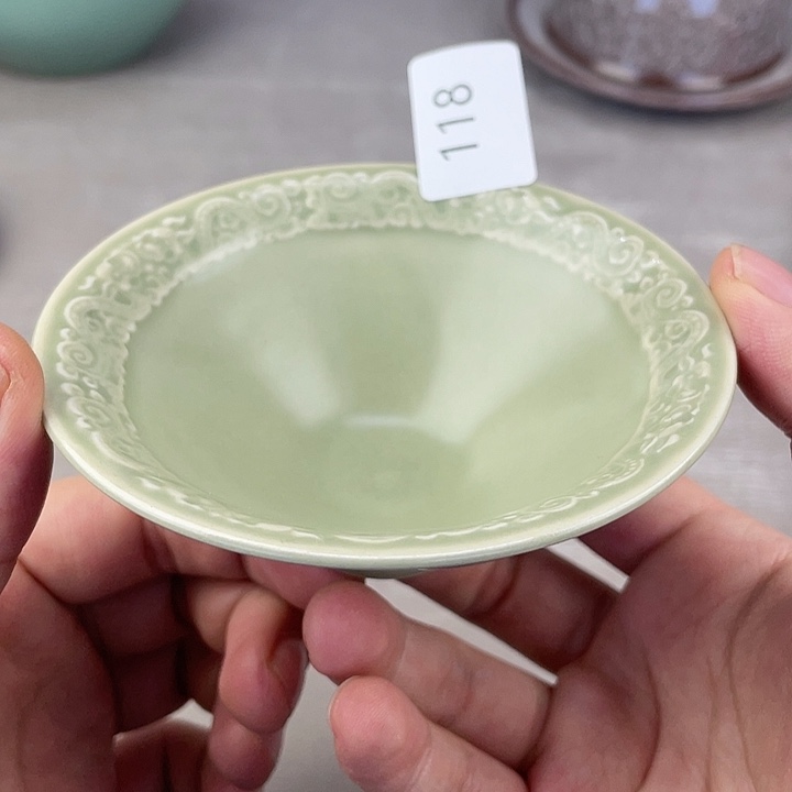 龙泉青瓷118微微瑕