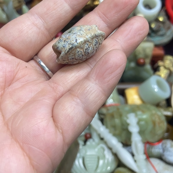 未镶嵌和田玉（糖玉）挂件