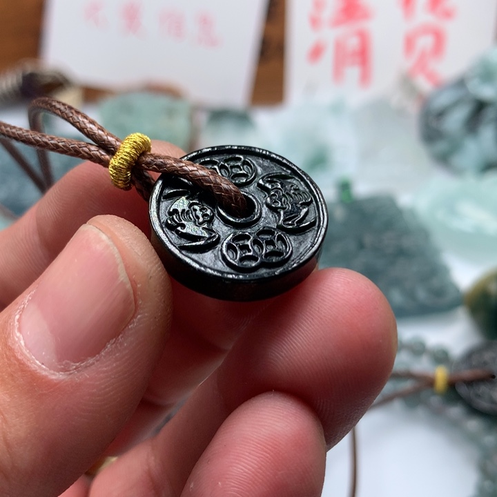 翡翠颈饰未镶嵌保真天然a货翡翠