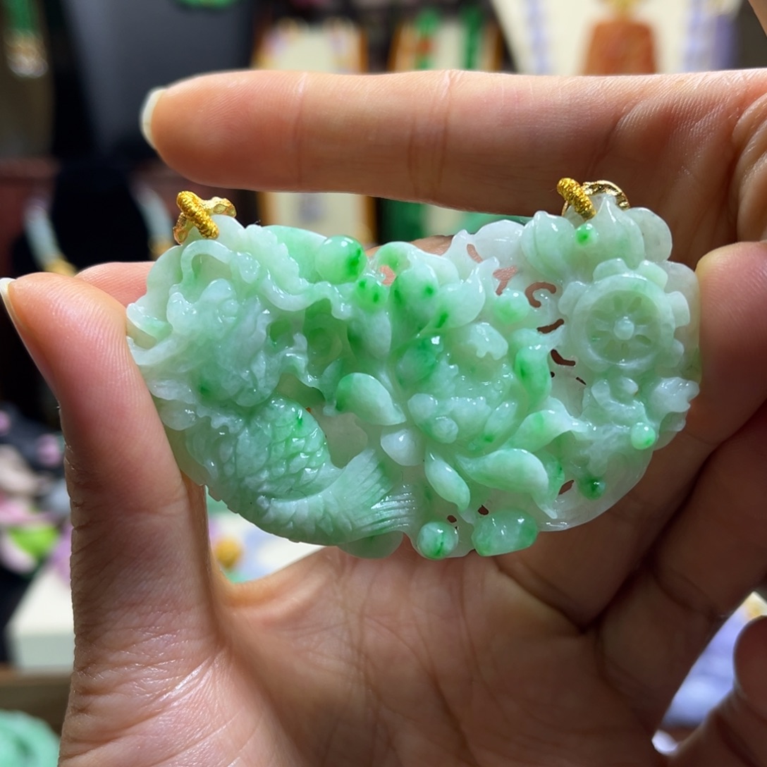 翡翠未镶嵌颈饰天然翡翠