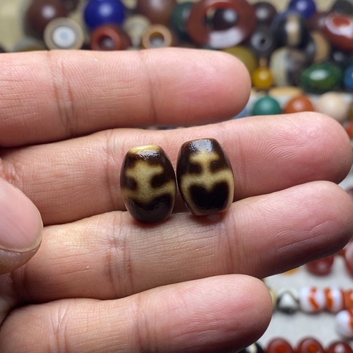 玛瑙/玉髓珠宝奇石未镶嵌沉**身