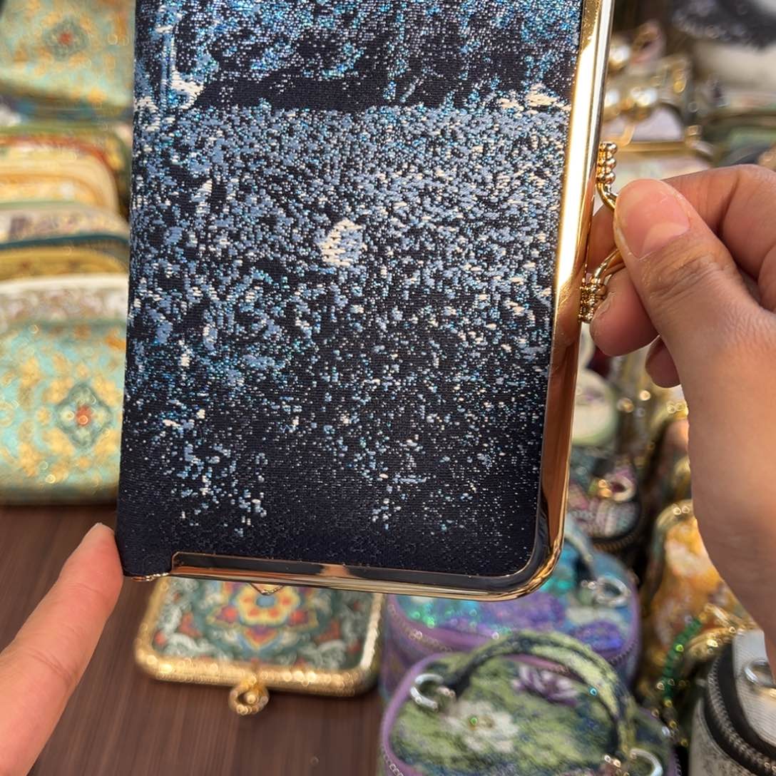 小***喵蚕丝护照福利不退换