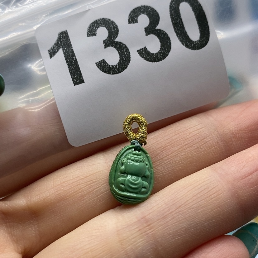 【闪购商品】绿松石颈饰未镶嵌