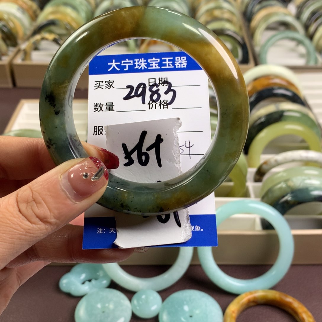 蛇纹石玉手镯未镶嵌2983