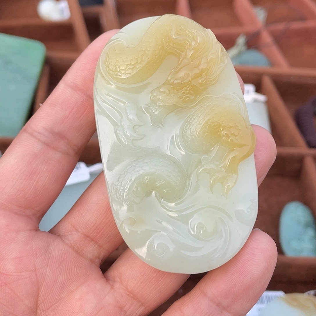 和田玉12吊坠9027未镶嵌