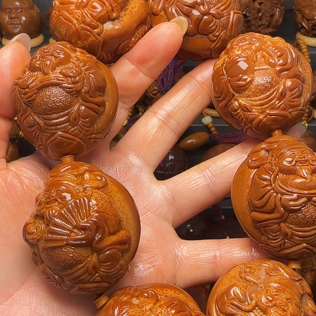 追***。手串/手链橄榄核龙财4.0左右