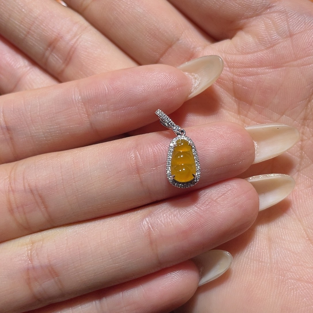 翡翠18K金镶嵌吊坠(不含链)