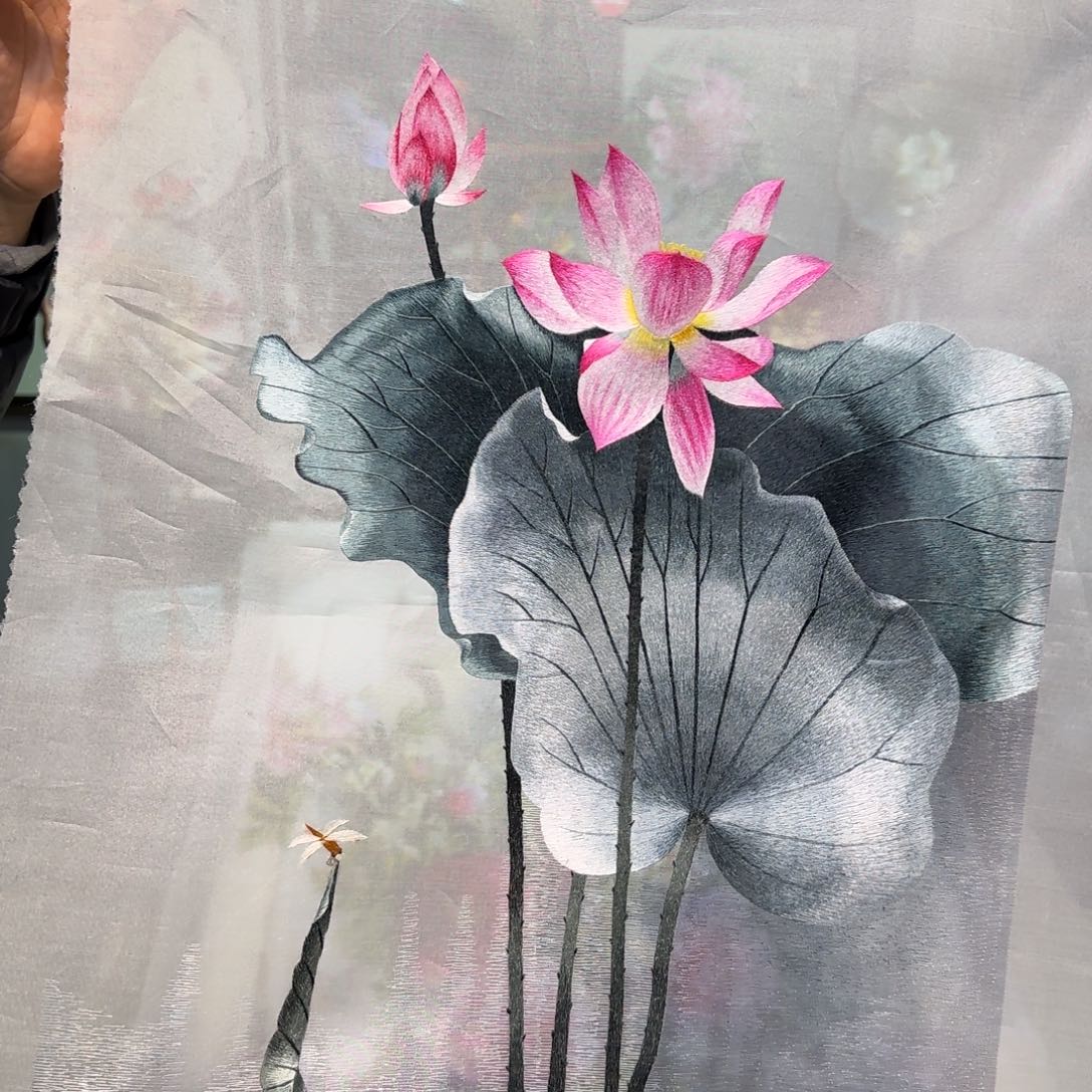 刺绣刺绣工艺精湛