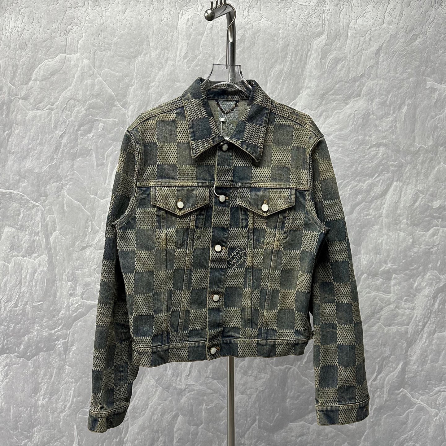 未使用 LouisVuitton/路易威登 SS24棋盘格牛仔外套54码P00582 