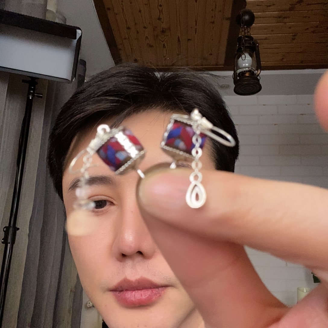 刺绣刺绣耳环一对