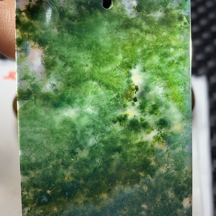 玛瑙/玉髓颈饰未镶嵌小**淌