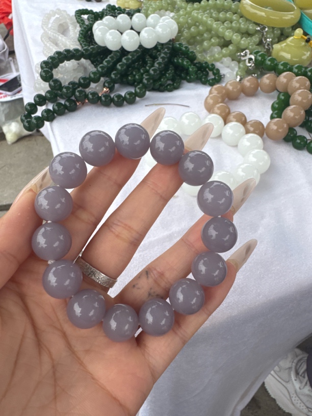 高端精品香芋紫手串