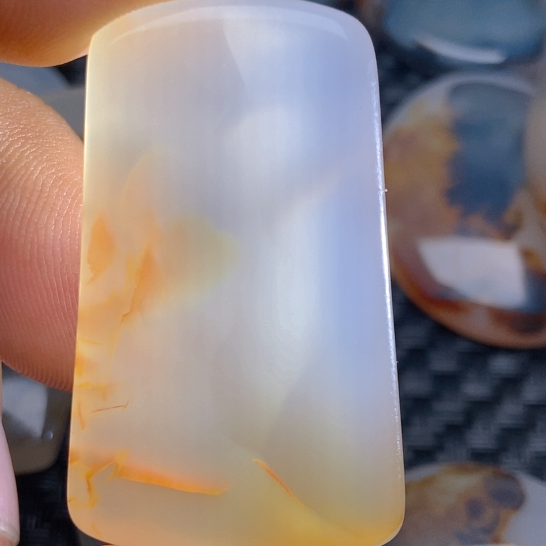 【闪购商品】未镶嵌颈饰玛瑙/玉髓开*果