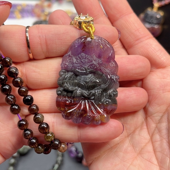 水晶颈饰未镶嵌订制