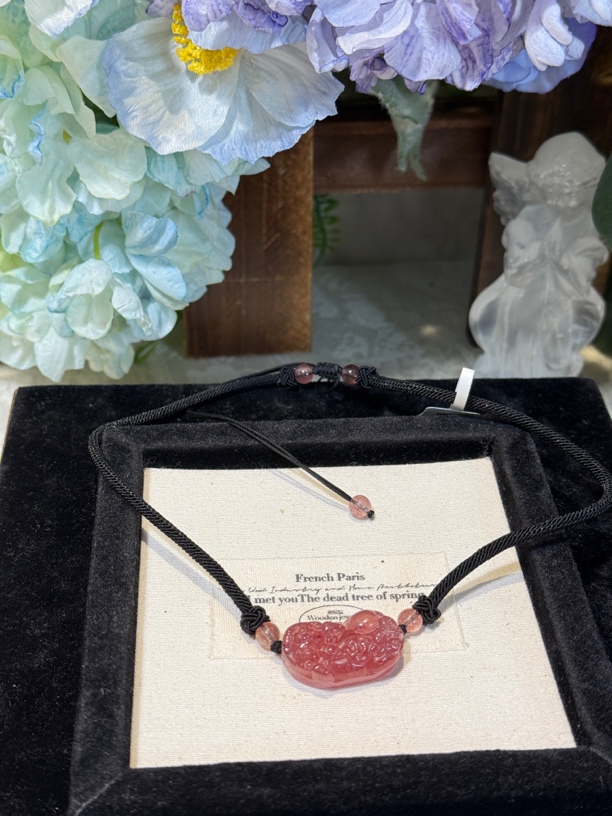 清167 no退no换 默认微瑕 天然草莓晶貔貅项链